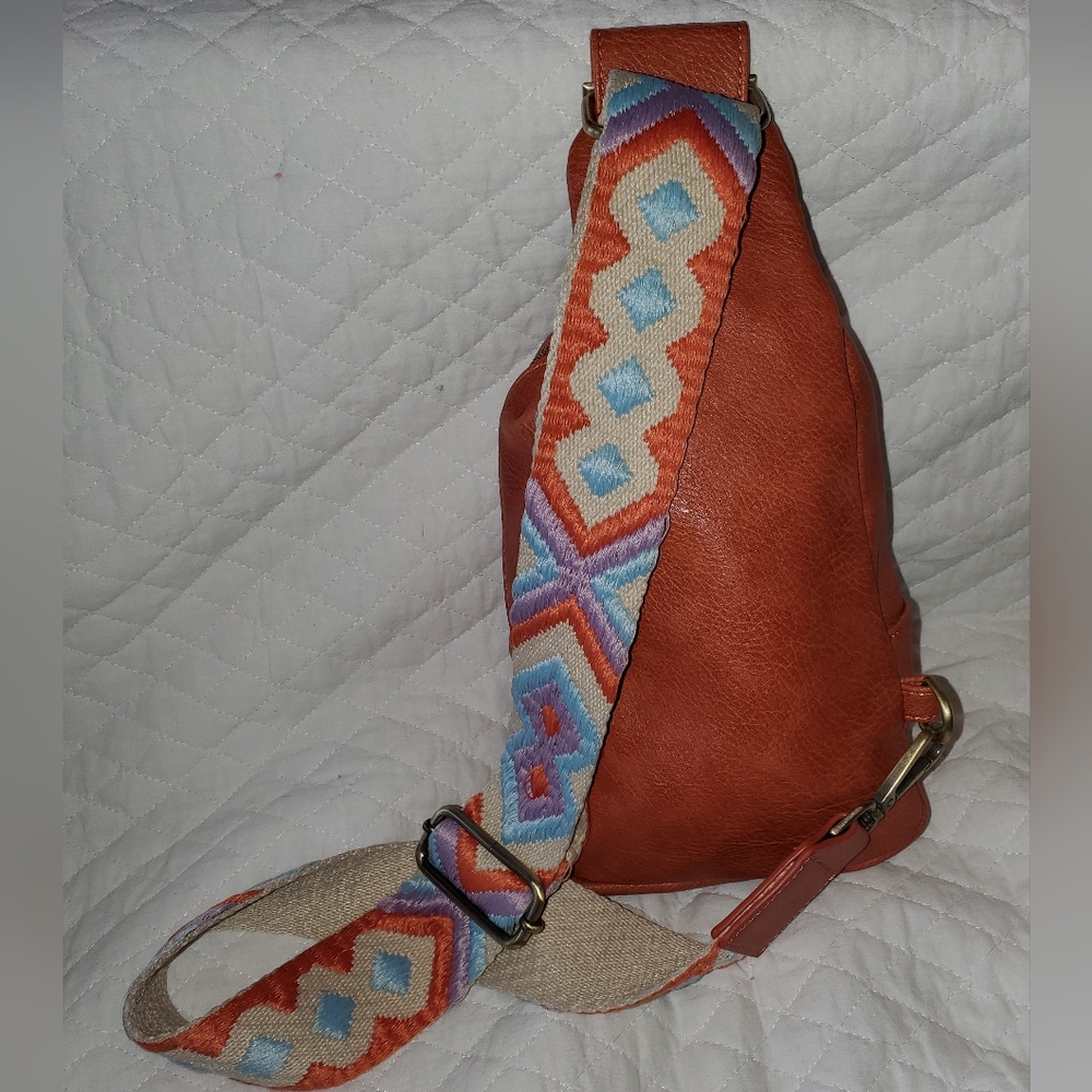 Urban Originals sling bag - Picture 2 of 15